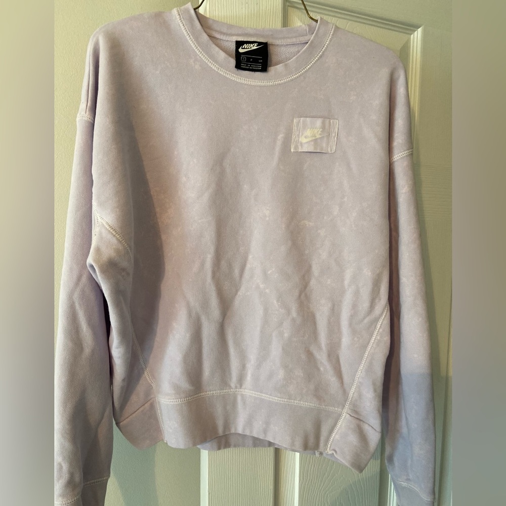 Nike women's sweatshirt